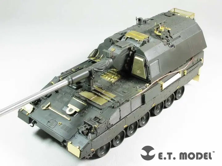 E.T. Model 1:35 German Panzerhaubitze 2000 Self-Propelled Howitzer Detail Set E.T. Model