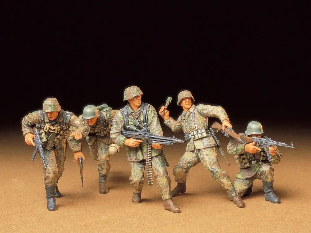 Tamiya 1:35 GERMAN FRONT-LINE INFANTRYMEN Plastic model Kit