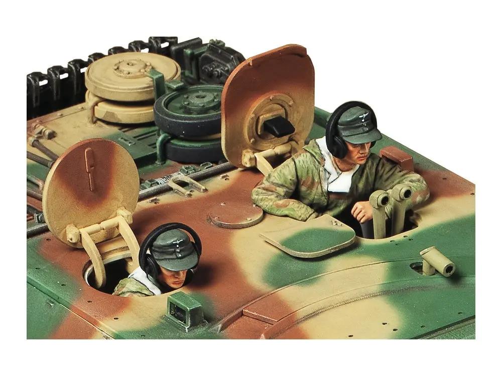 Tamiya 1:35 GERMAN JAGDPANZER IV /70(V) LANG Plastic Model Kit