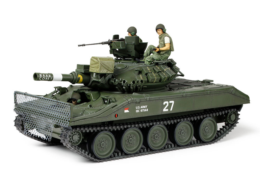 Tamiya 1:35 U.S. Airborne Tank M551 Sheridan (Vietnam War) Plastic Model Kit Tamiya