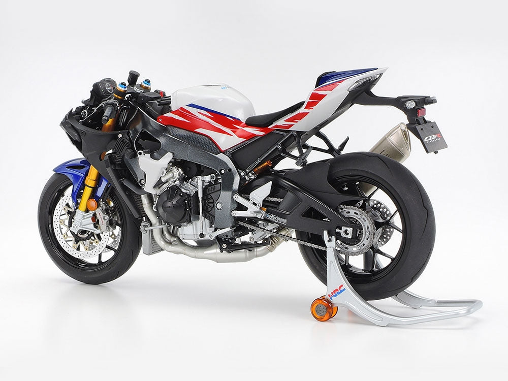 Tamiya 1:12 Honda CBR1000RR-R Fireblade SP 30th Anniversary Edition