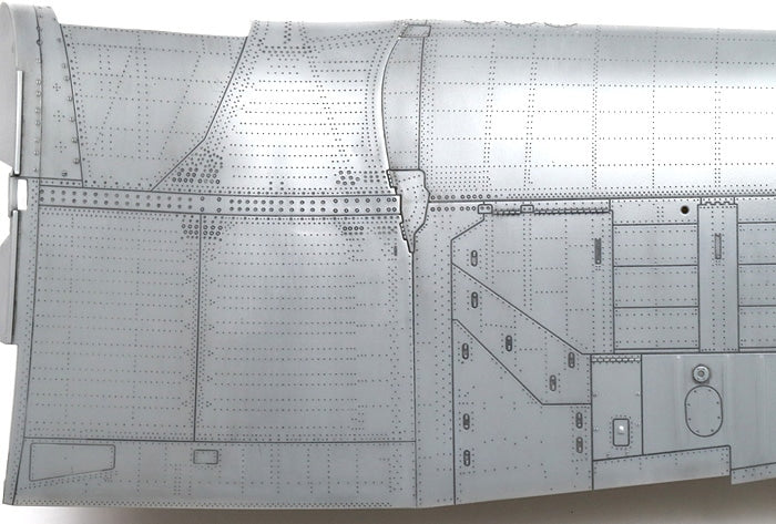 Tamiya 1:32 Vought F4U-1 Corsair "Birdcage" Tamiya