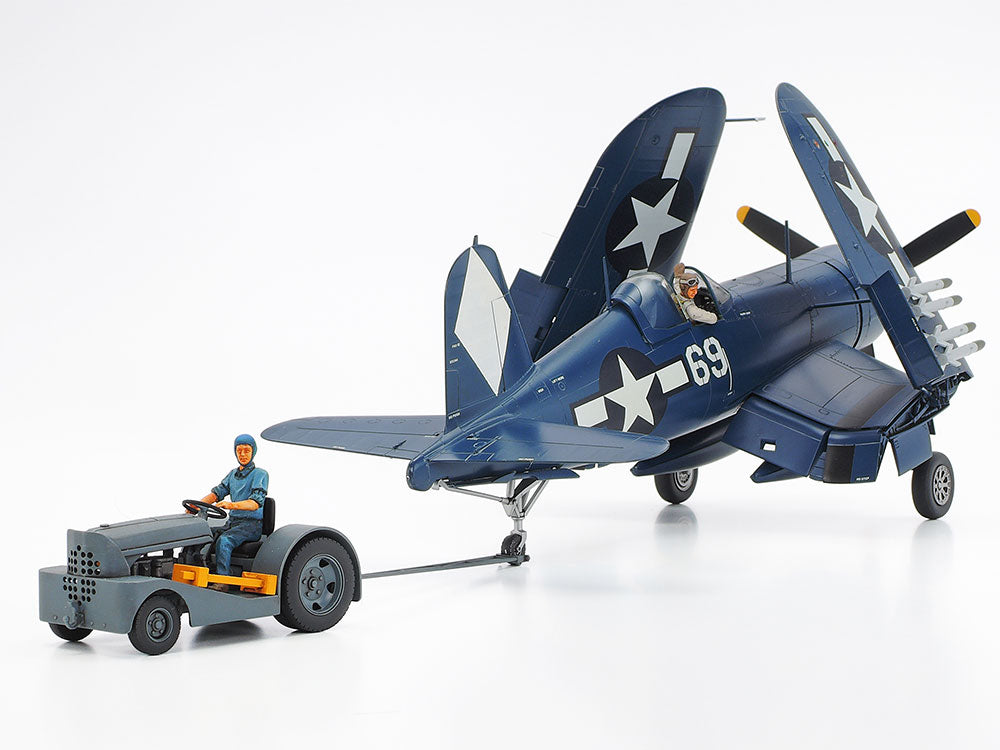 Tamiya 1:48 Vought F4U-1D Corsair with Moto-Tug