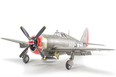 Tamiya 1:48 P-47D Thunderbolt "Razorback" Tamiya