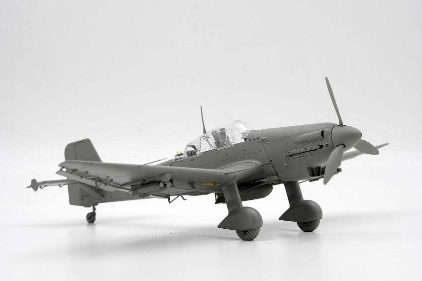 Border Model 1/35 Junkers Ju 87 D5 Stuka Plastic Model Kit Border Model