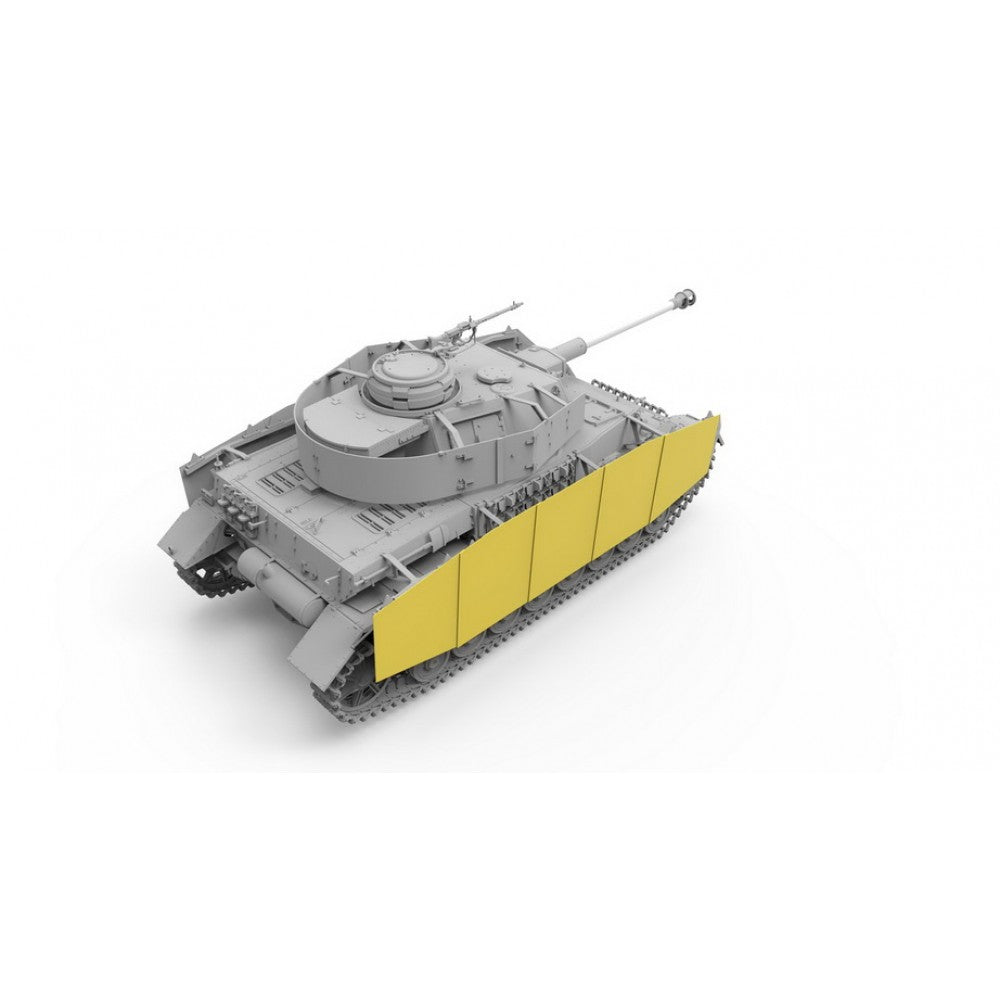 Border Model 1/35 Pz.Kpfw.IV Ausf. J Early/Mid & Railway Flatbed Ommr Plastic Model Kit Border Model