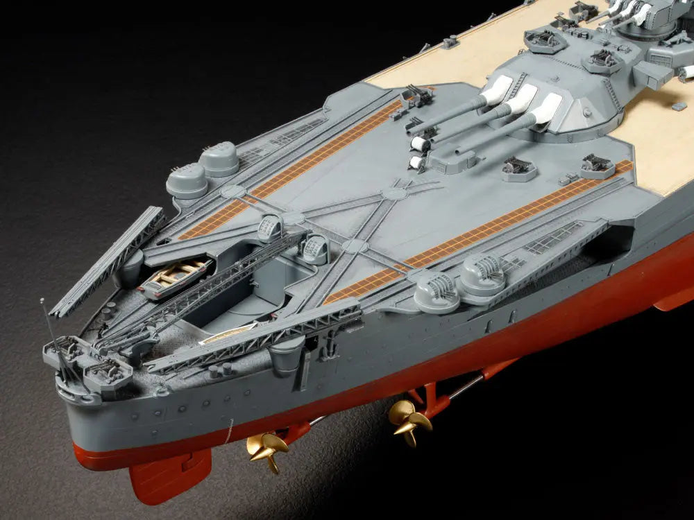 Tamiya 1/350 Japanese Battleship Yamato Premium edition Tamiya