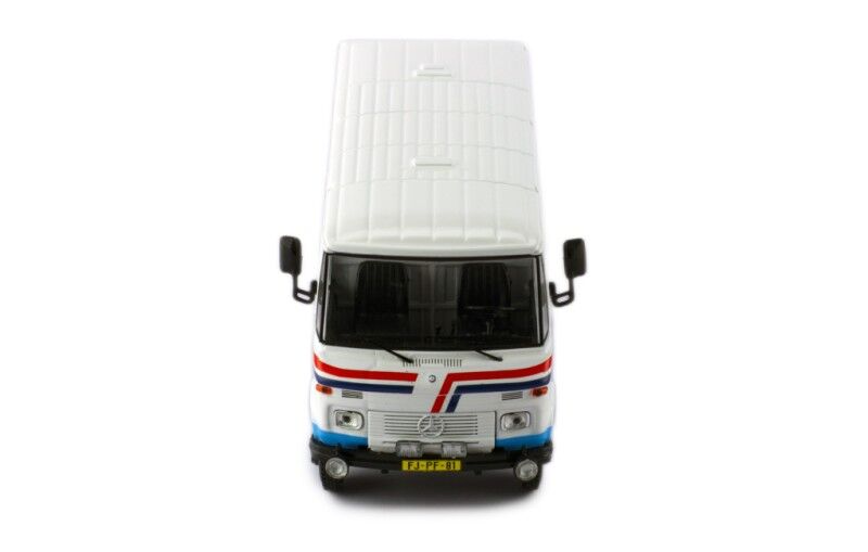 IXO Models 1/43 Mercedes-Benz 508D - Skoda Rally Assistance IXO Models