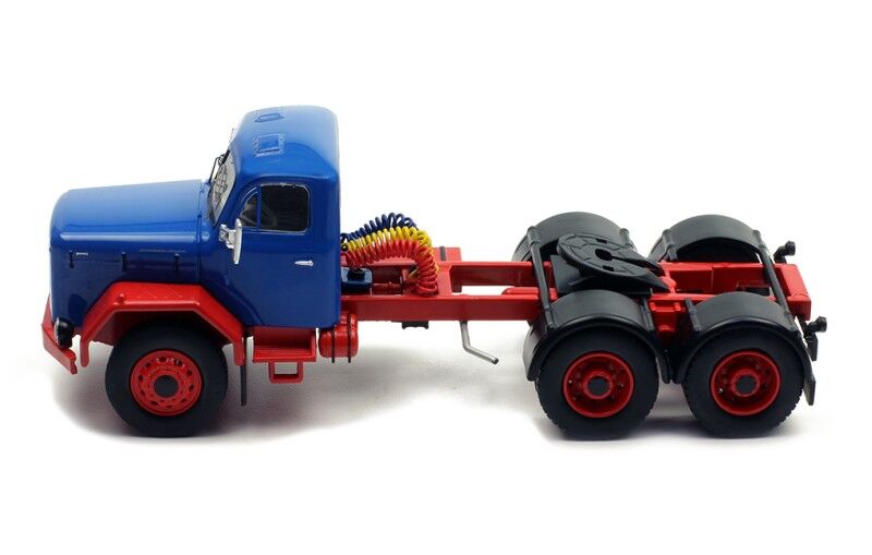 IXO Models 1/43 Magirus Jupiter 6 X 6