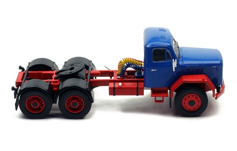 IXO Models 1/43 Magirus Jupiter 6 X 6