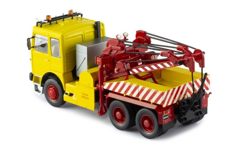IXO Models 1/43 MAN F8 26.281 Tow Truck - Yellow