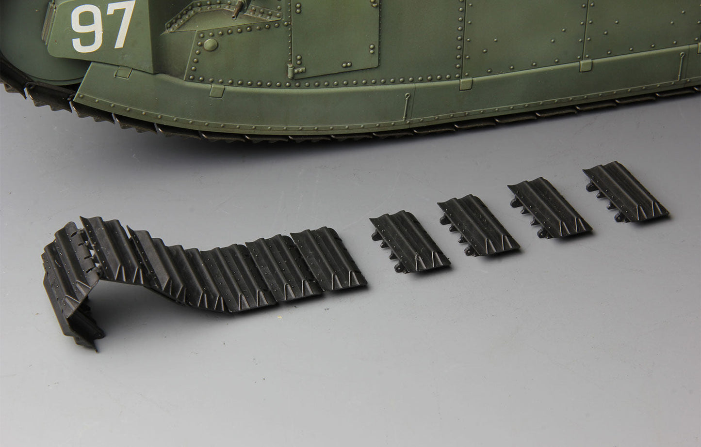 Meng 1/35 French Super Heavy Tank Char 2C Plastic Model Kit Meng