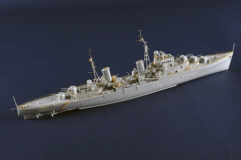 Trumpeter 1/350 H.M.S. Naiad Dido-class Light Cruiser Plastic Model Kit Trumpeter