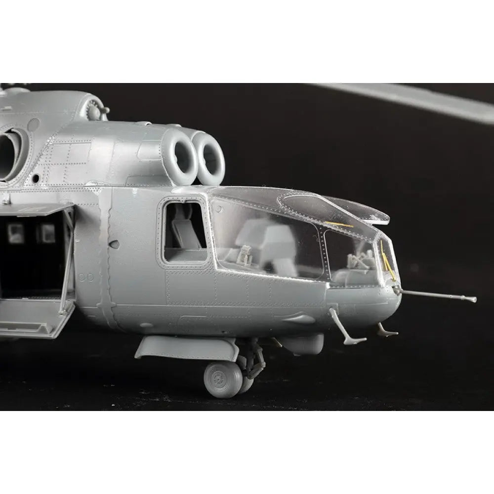 Trumpeter 1/48 Mi-24A Hind-B Plastic Model Kit Trumpeter