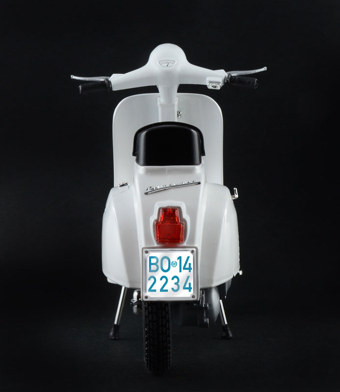Italeri 1/9 Vespa 125 Primavera