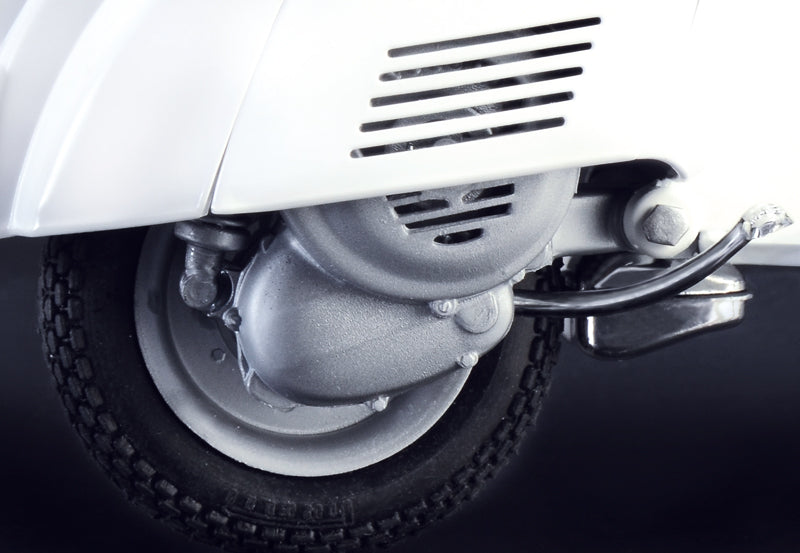 Italeri 1/9 Vespa 125 Primavera