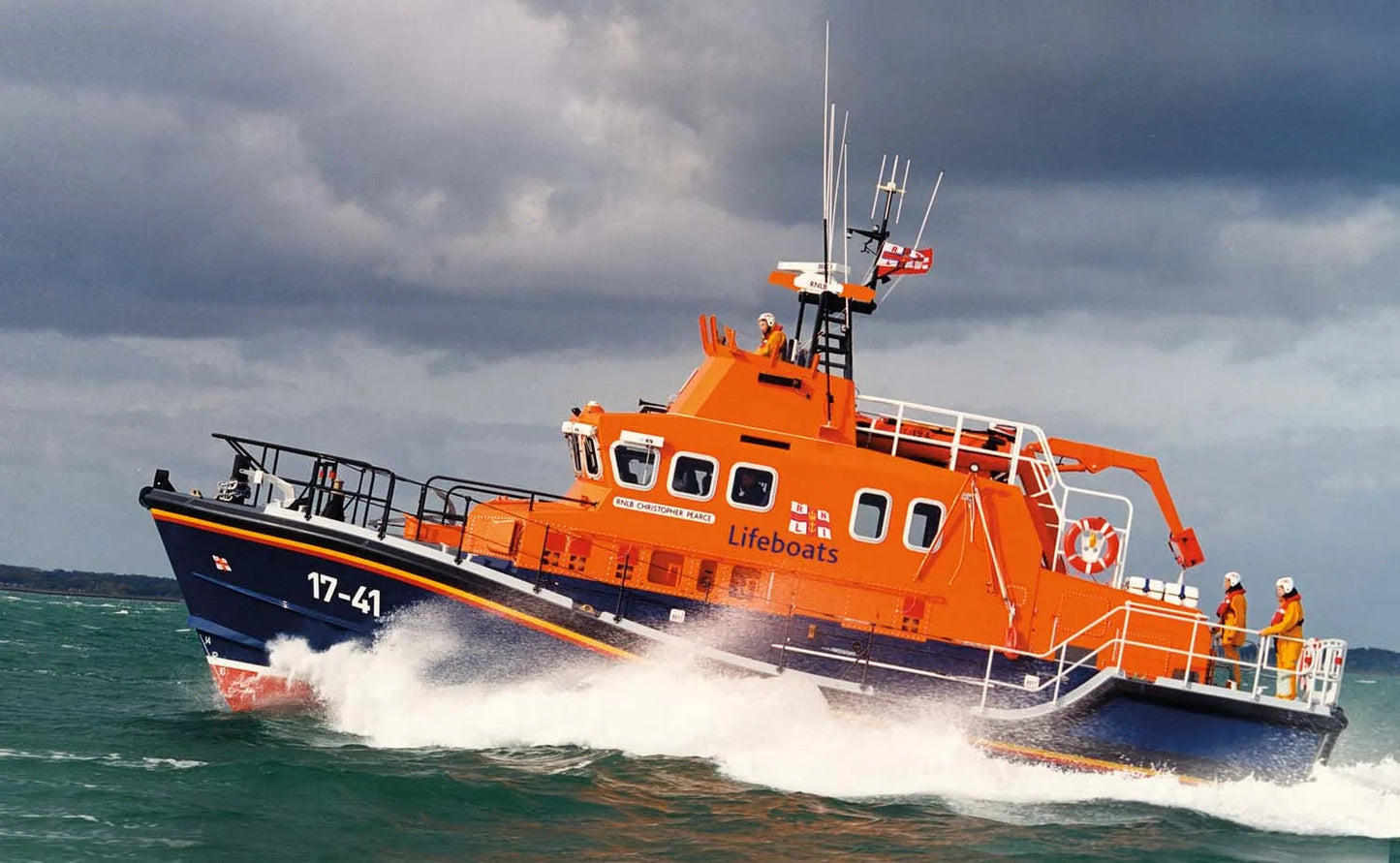 Airfix 1/72 RNLI Severn Class Lifeboat Plastic Model Kit Airfix