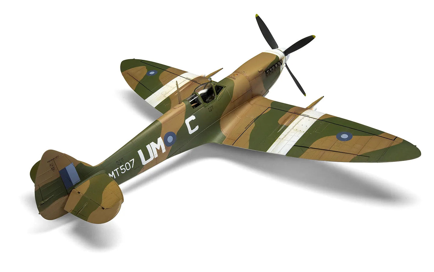Airfix 1/24 Supermarine Spitfire Mk.VIII Plastic Model Kit Airfix