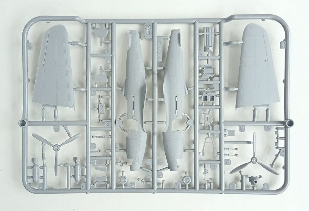 Arma Hobby 1:72 P-400 Airacobra Plastic Model Kit (Copy)