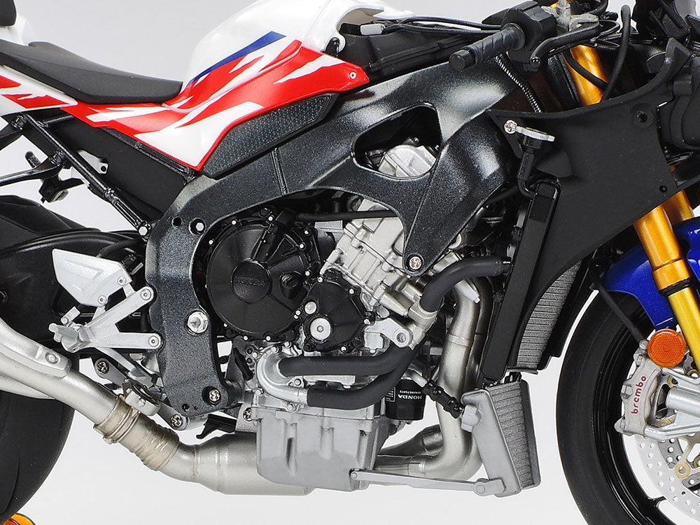 Tamiya 1:12 Honda CBR1000RR-R Fireblade SP 30th Anniversary Edition
