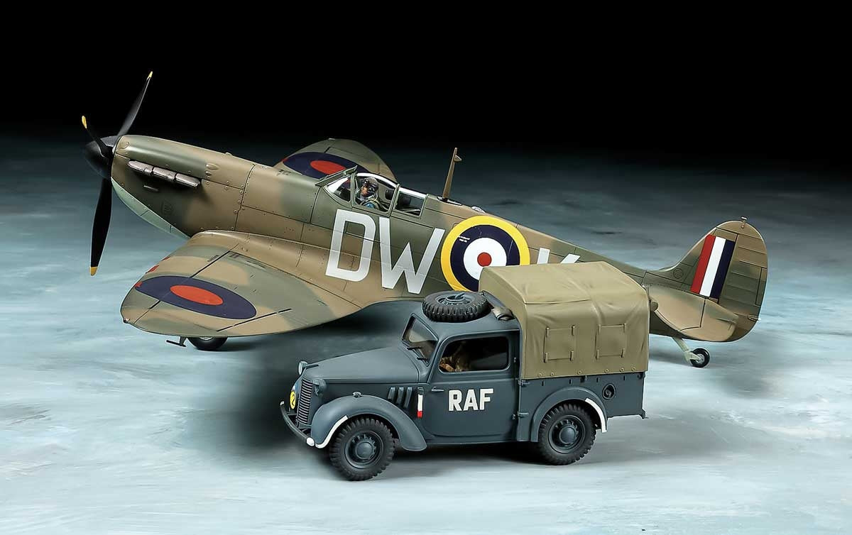 Tamiya 1/48 Supermarine Spitfire Mk.I W/Light Utility Car 10Hp Set Tamiya