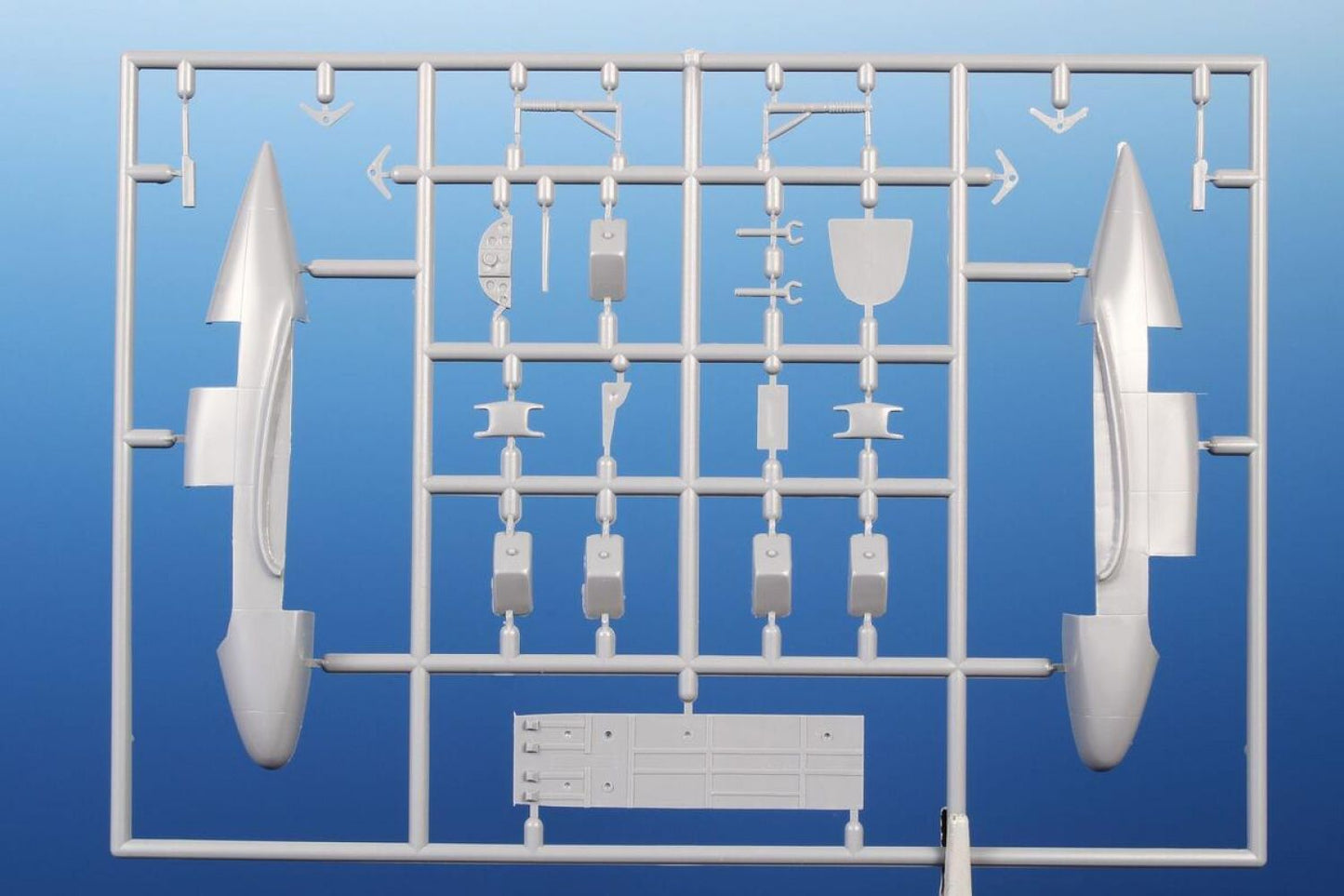 Special Hobby 1/72 Focke Wulf Fw 189B-0/B-1 'Luftwaffe Trainer' Plastic Model Kit Special Hobby
