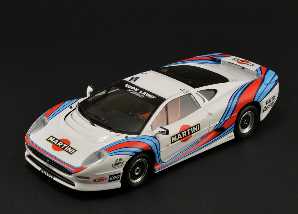 Italeri 1:24 Jaguar XJ 220 Racing Plastic Model Kit Italeri