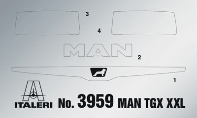 Italeri 1/24 MAN TGX 18.500 XXL Lion Pro Edition Truck Plastic Model Kit Italeri