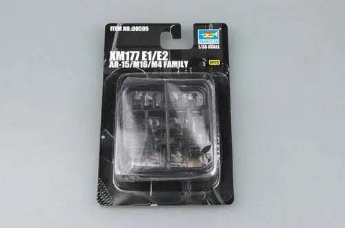 Trumpeter 1/35 AR-15/M16/M4 FAMILY-M733 - Franklin Hobbies Ltd