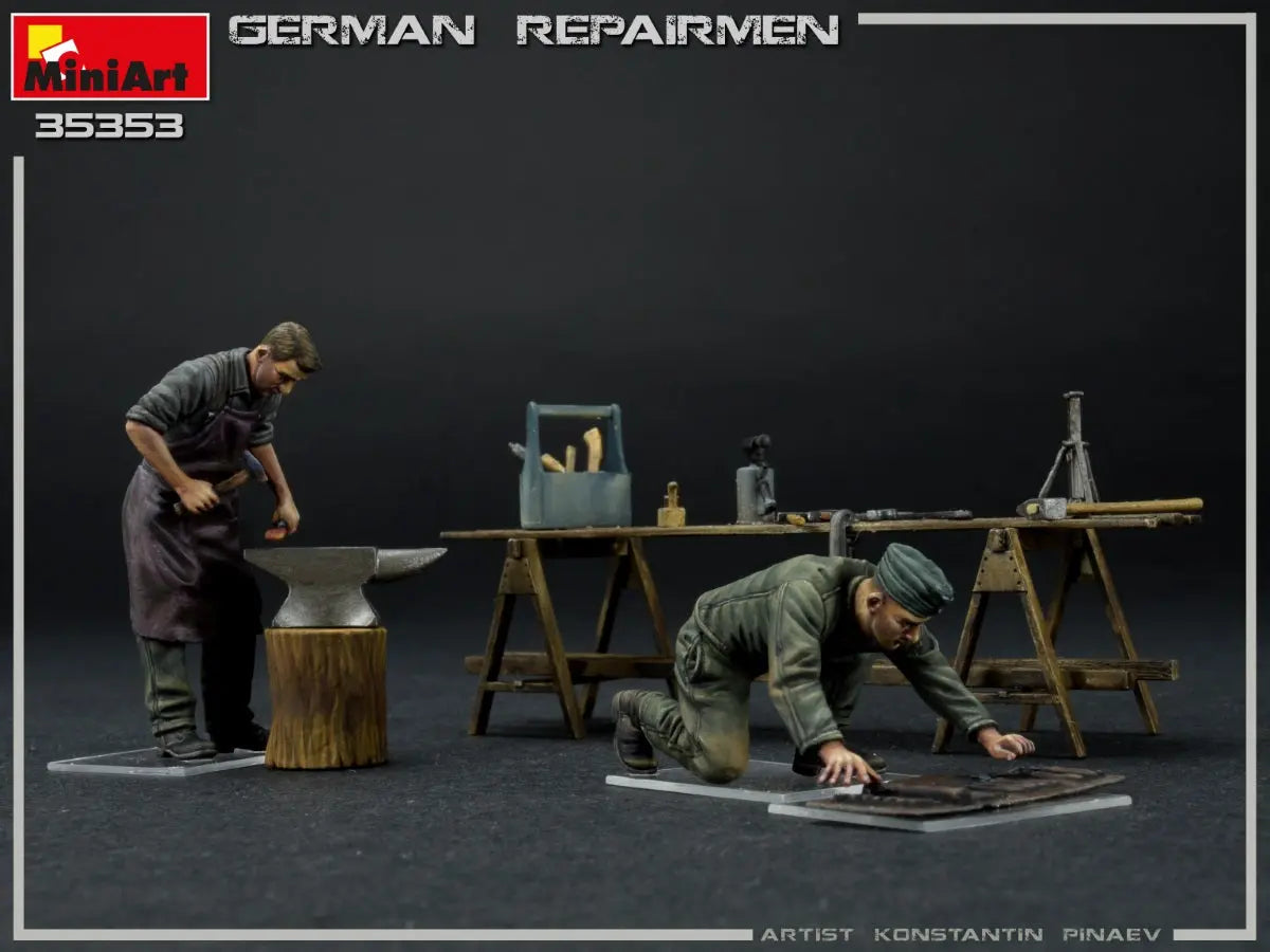 Miniart 1:35 German Repairmen Figure Set MiniArt