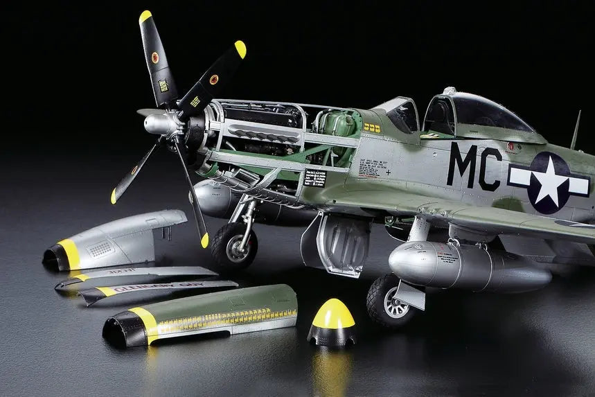 Tamiya 1:32 North American P-51D Mustang Tamiya
