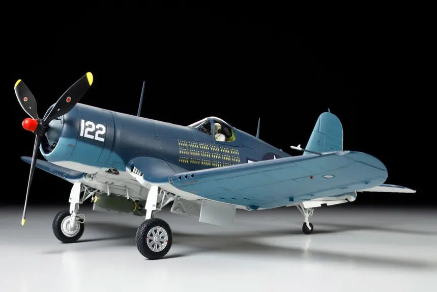 Tamiya 1:32 Vought F4U-1A Corsair Tamiya