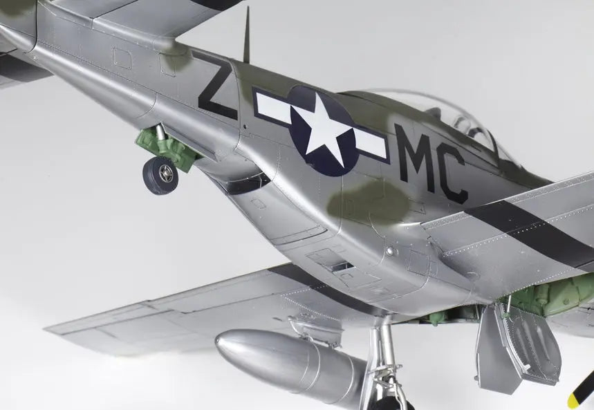 Tamiya 1:32 North American P-51D Mustang Tamiya