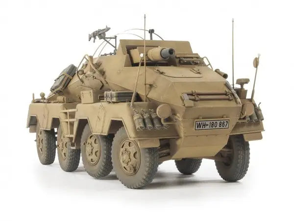 AFV Club 1/35 Panzerfunkwagen Sd.Kfz.233 8-Rad w/ 7.5cm Gun Plastic Model Kit AFV Club