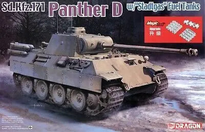 Dragon 1/35 Panther D w/"Stadtgas" Fuel Tanks (Magic Track included) Plastic Model Kit Dragon