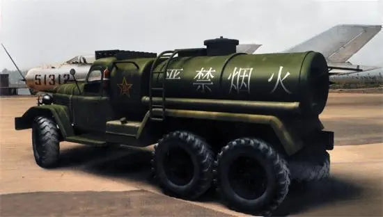 Trumpeter 1/72 Camion-Jie fang CA-30 fuel truck - Franklin Hobbies Ltd