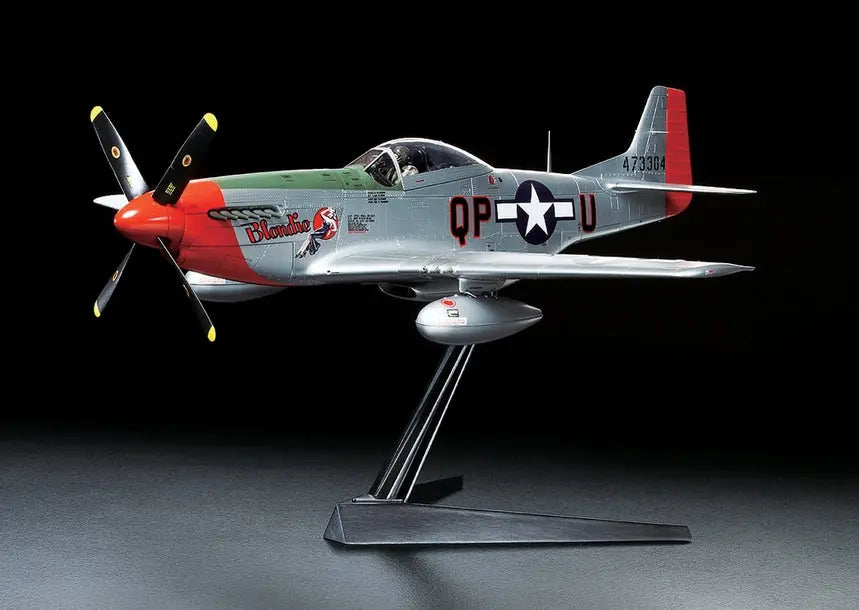 Tamiya 1:32 North American P-51D Mustang Tamiya