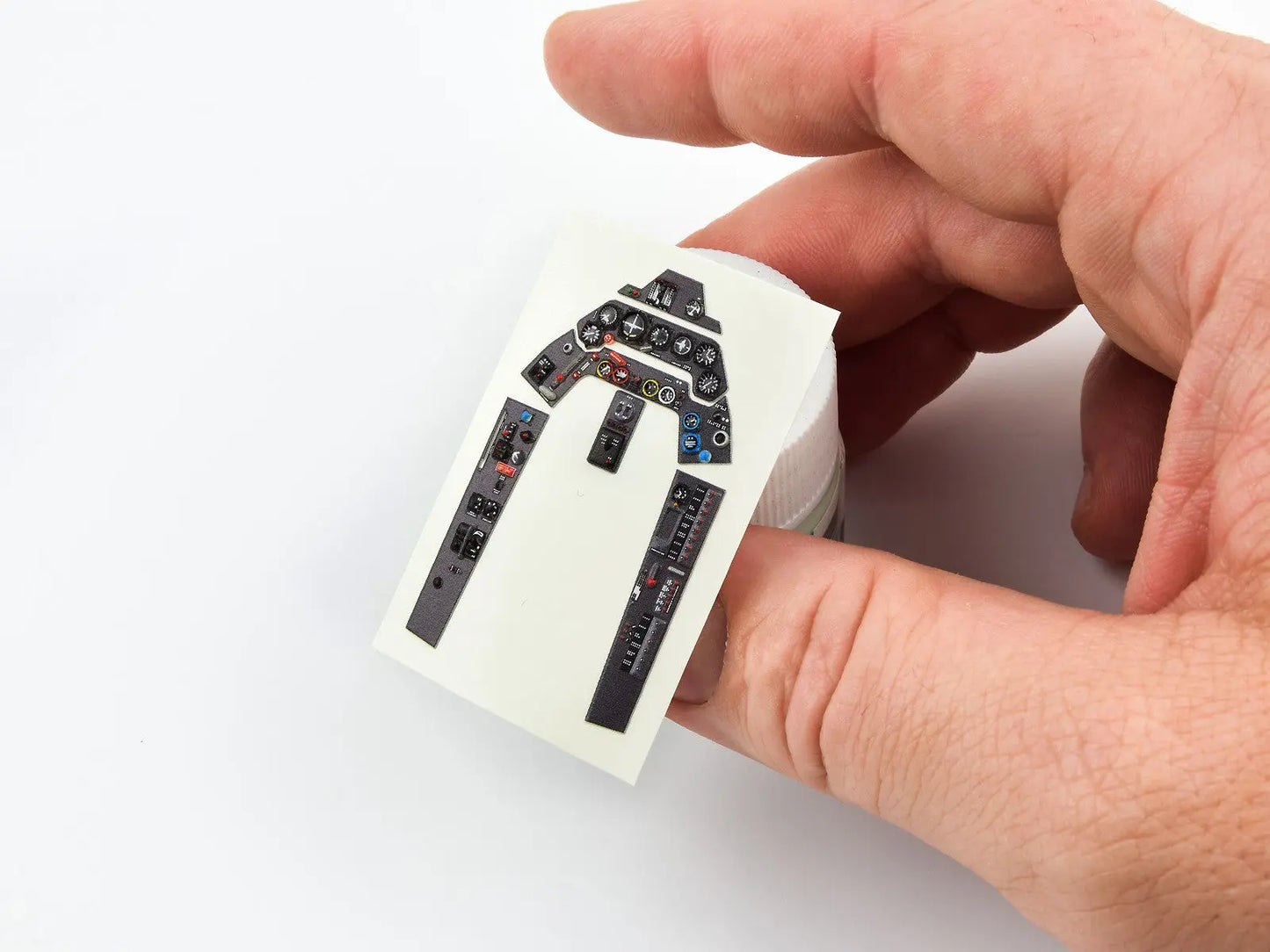 Red Fox Studio 1:32 Focke Wulf Fw 190A-8 Quick Set Instrument Panel (for Hasegawa) Red Fox Studio