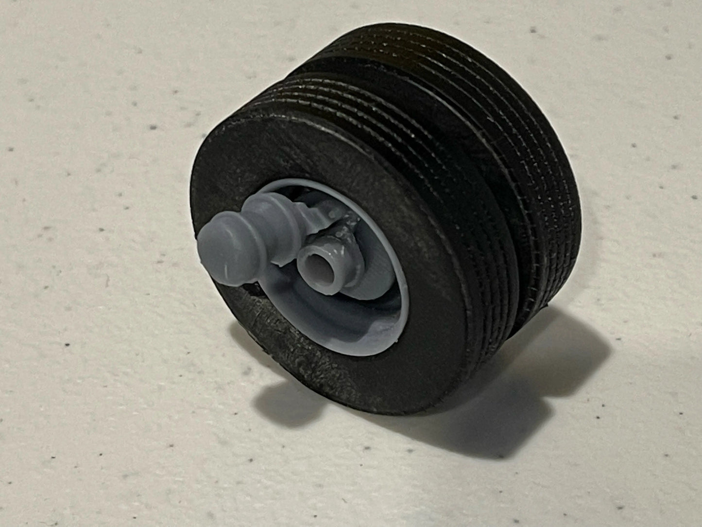 1:24 19.5" Wheel rim Tyre and disc brake Hub 2 x axle set for trucks Franklin Hobbies Resin Parts