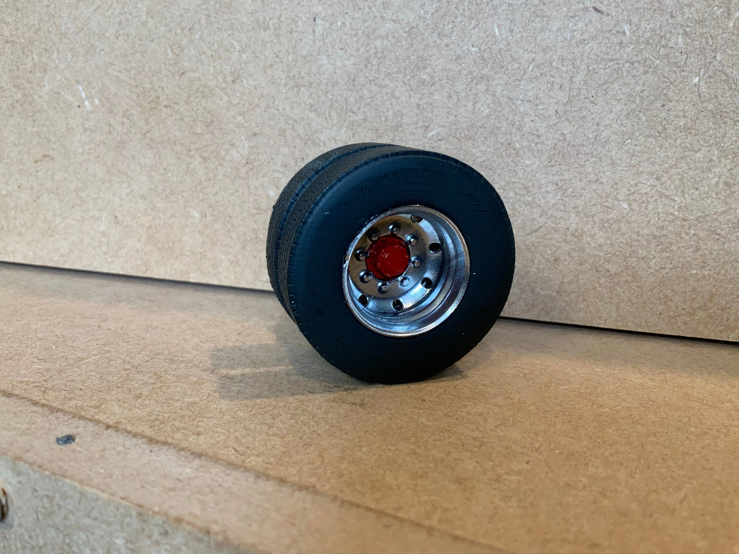 1:24 19.5" Wheel rim Tyre and disc brake Hub 4 x axle set for trucks Franklin Hobbies Resin Parts