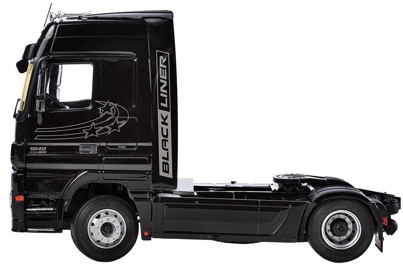 Italeri 1:24 Mercedes Benz Actros MP3 White Liner/Black Liner