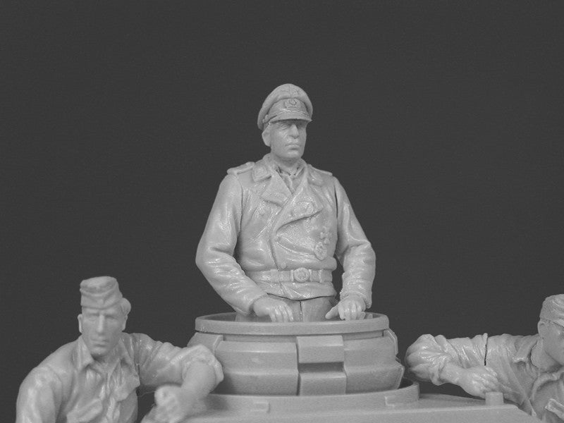 Miniart 1:35 German Tank Crew Special Edition Figure Set