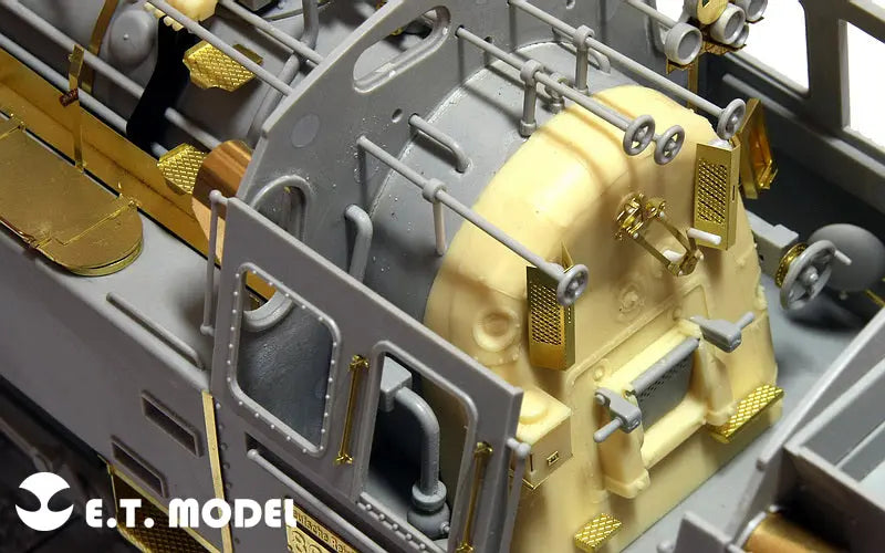 E.T. Model 1:35 Steam Locomotive BR86 DRG Super Detail Set E.T. Model