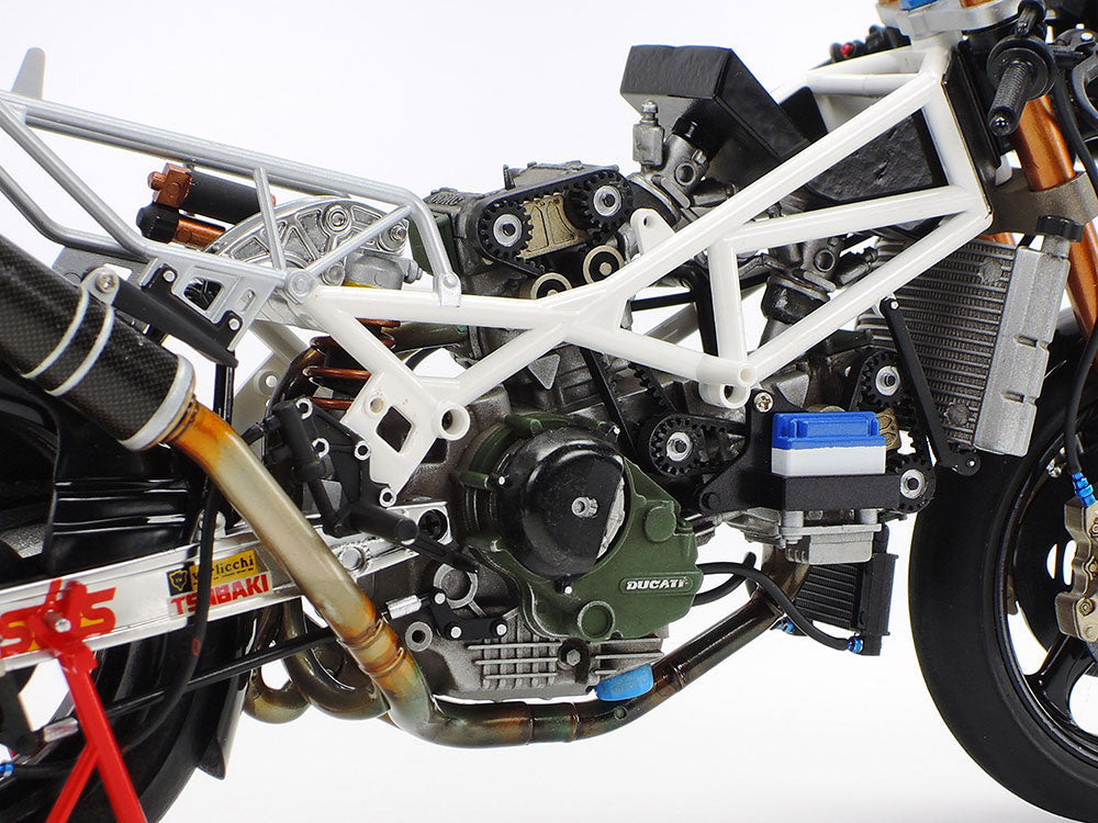 Tamiya 1/12 Ducati 888 Superbike Racer Plastic Model Kit Tamiya