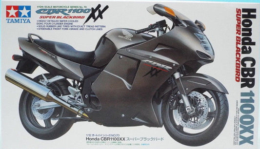 Tamiya 1/12 Honda CBR 1100XX Super Blackbird Plastic Model Kit Tamiya