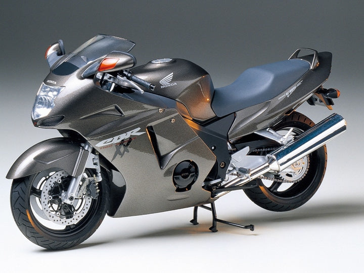 Tamiya 1/12 Honda CBR 1100XX Super Blackbird Plastic Model Kit Tamiya