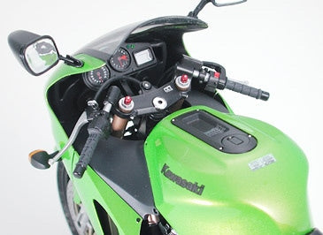 Tamiya 1/12 Kawasaki Ninja ZX-12R Plastic Model Kit Tamiya