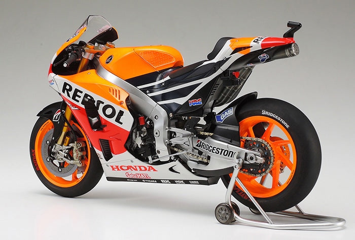 Tamiya 1/12 Honda Repsol RC213V Plastic Model Kit Tamiya
