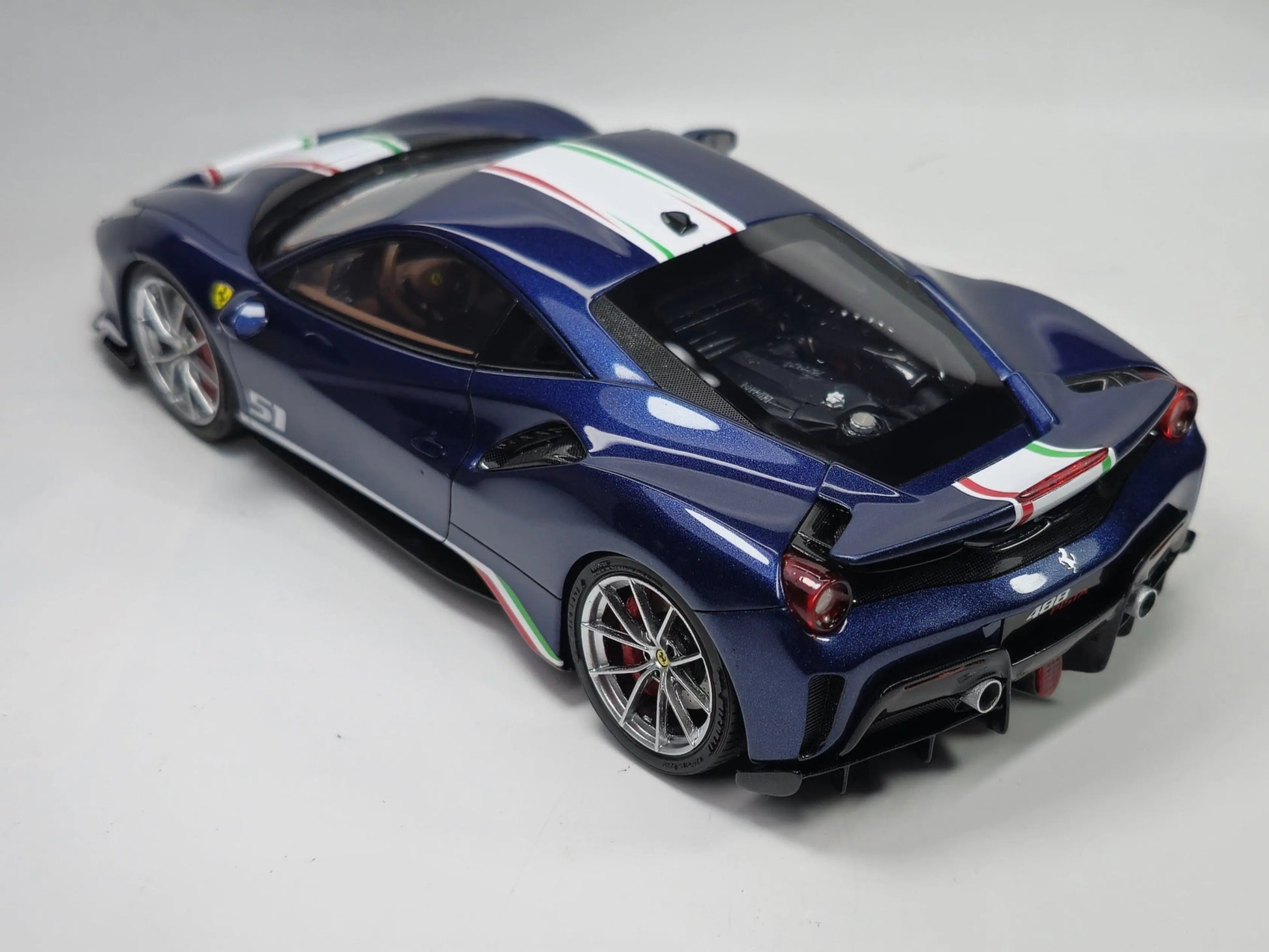 Alpha Models 1:24 Ferrari 488 Pista - Full Resin Model kit Alpha Models