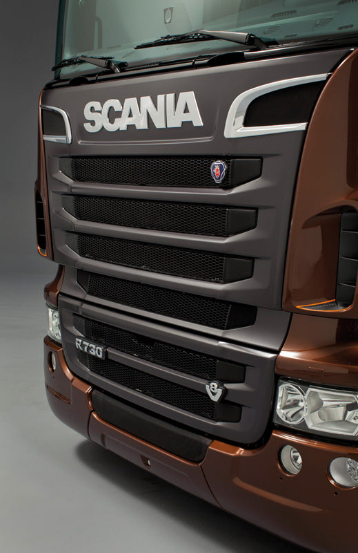 Italeri 1/24 SCANIA R730 ''BLACK AMBER'' Plastic Model Kit Italeri
